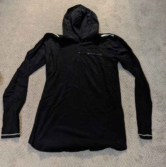 Sweaters and Sweatshirts - Picture 3 of 13